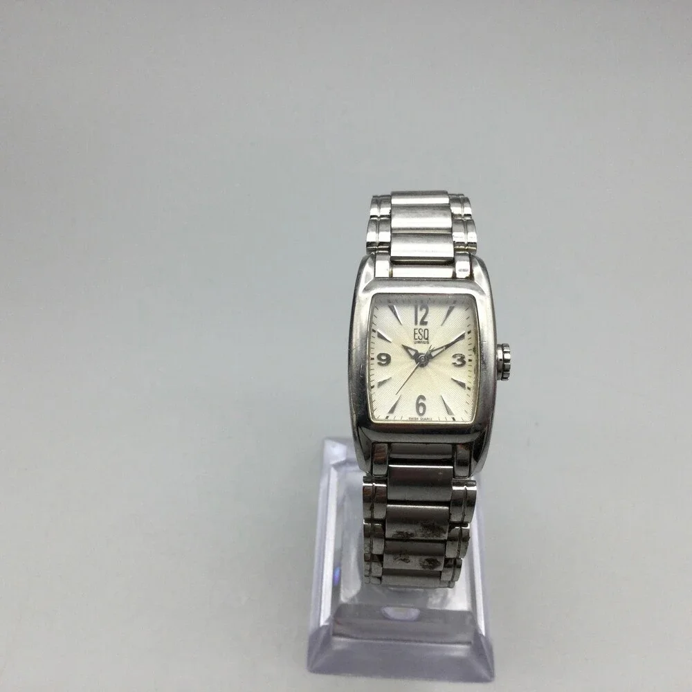 ESQ Movado Swiss Womens Watch 22mm Champagne Silver Tone New Battery 6.5